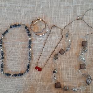 5/$15 Jewelry Bundle